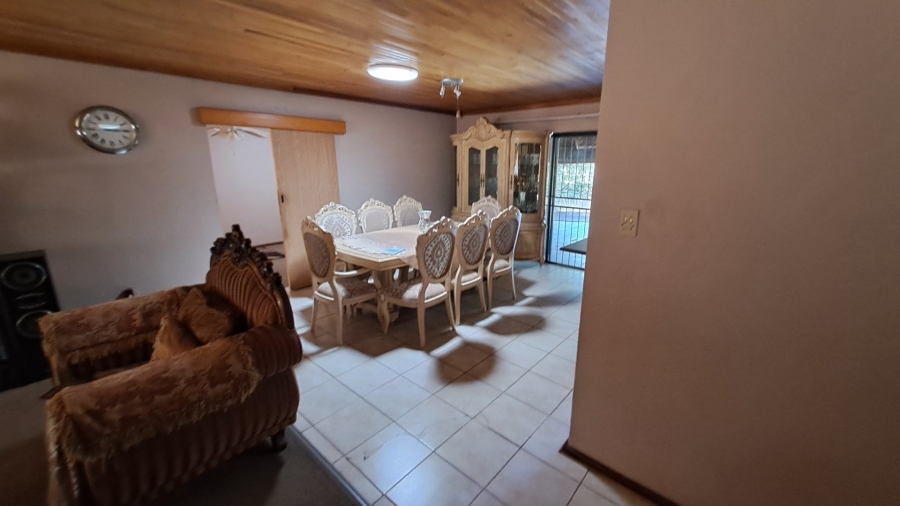4 Bedroom Property for Sale in Pellissier Free State